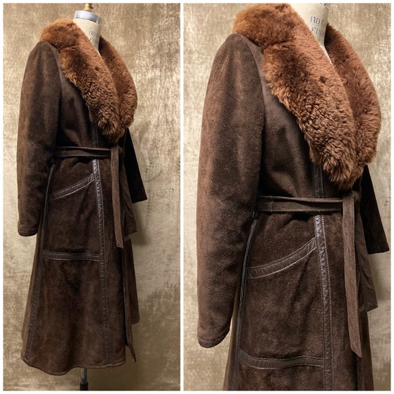 60s 70s Brown Suede Fur Lined Oversized Collar Du… - image 2