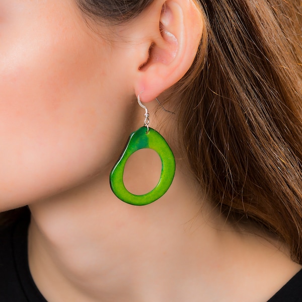 Vert citron - Boucles d'oreilles en noix de tagua - Boucles d'oreilles colorées - Bijoux éthiques - Ivoire végétal