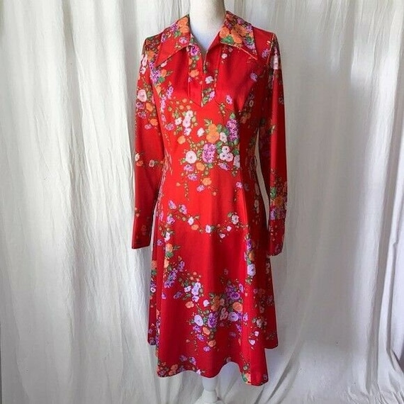 1970s Floral Long Sleeve Dress