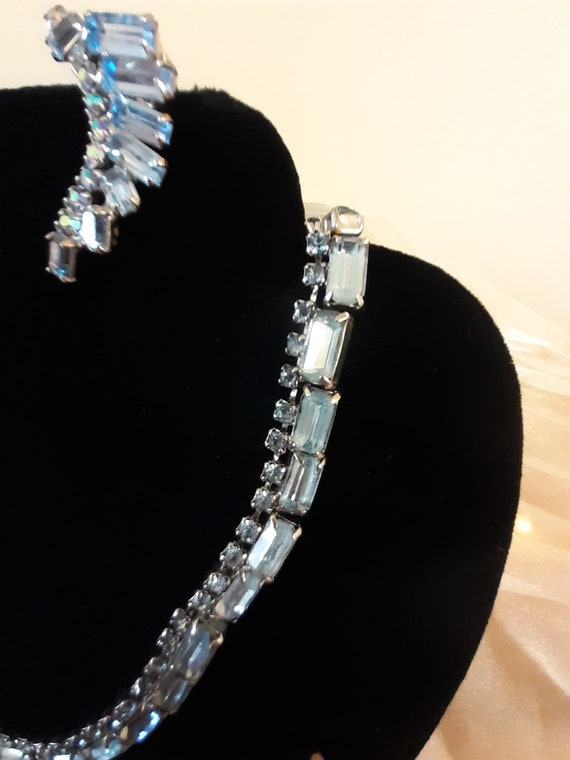 Vintage 1940's Weiss Necklace and Earring Set - image 3