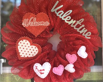 Red Valentine’s Day Classic Wreath