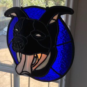 Custom Pet Portrait Stained Glass (Circular Border)
