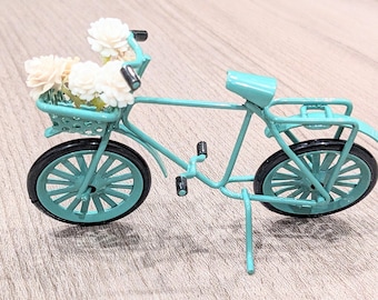 Vintage Miniature Bicycle Decor | 1:12 Scale Dollhouse Accessory