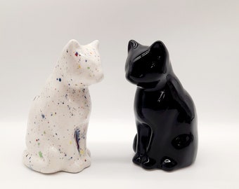 Figurine de chat en céramique