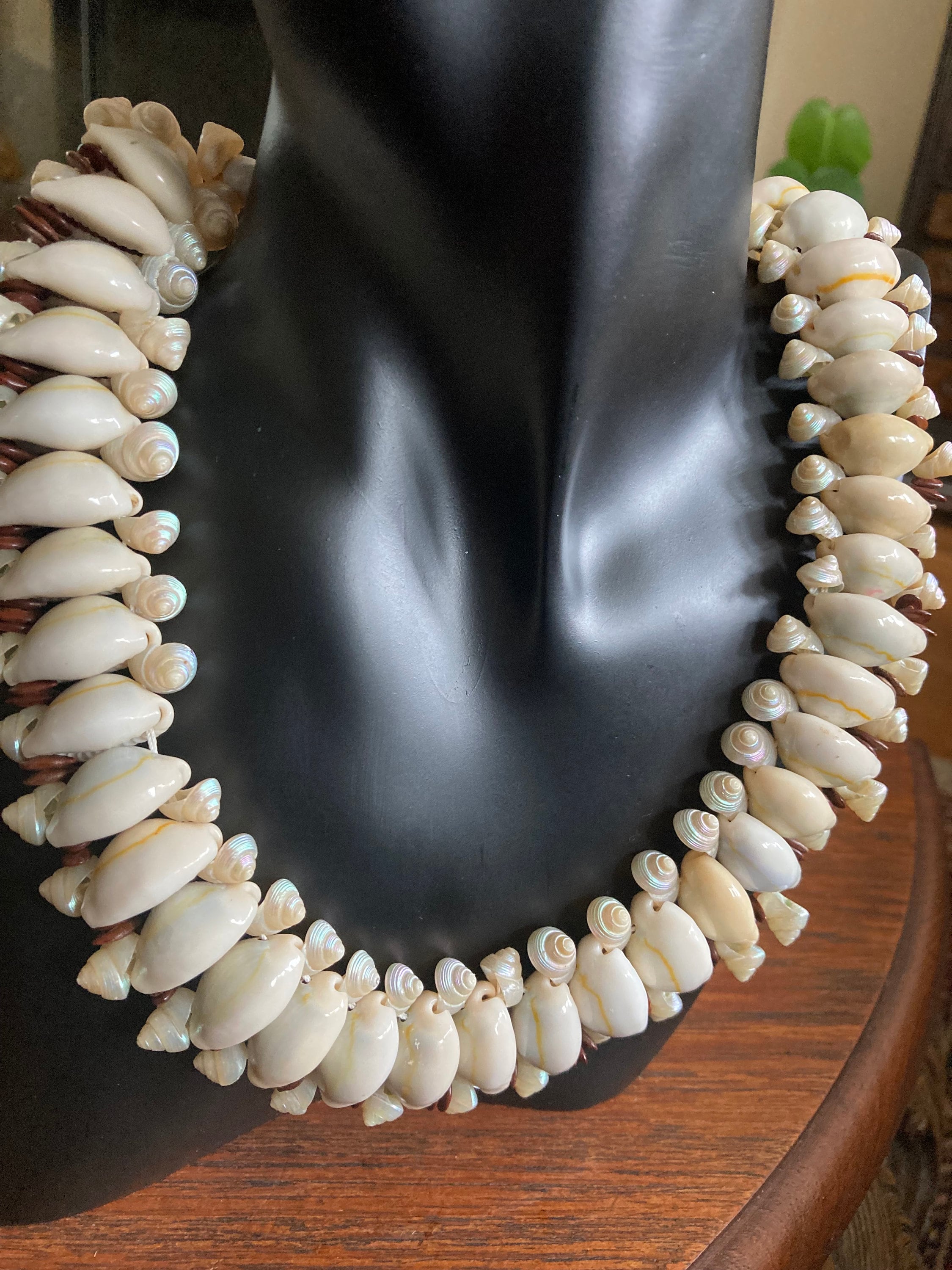 Collier Vintage En Coquillage Gros Modèle - Déco Plage Vacances, Occasion