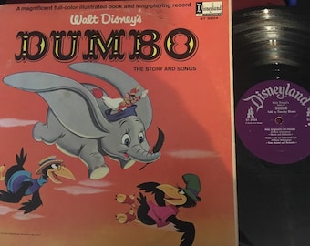 Dumbo Walt Disney Book and LP Record Vinyl w/ Gatefold Disneyland Records Original 1965