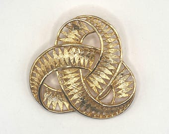 Celtic Infinity Love Knot Brooch Coat Lapel Scarf Pin Irish Pride Luck Jewelry