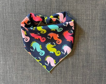 Summer Dog Bandana, Seahorse Dog Bandana, Tie on, Beach Dog Bandana