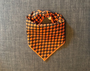 Bandana pour chien d’Halloween, Bandana à cravate, Bandana pour chien à la citrouille, Bandana à la citrouille, Bandana pour chien d’automne