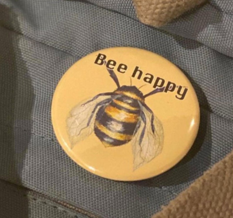 Bee button badge bee lover bee gift bee pin badge bee decoration