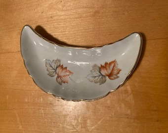 MOON DISH - MYSTERY Design - Vintage Bone Dish - Crescent Moon - Ritual Dish - Altar Plate