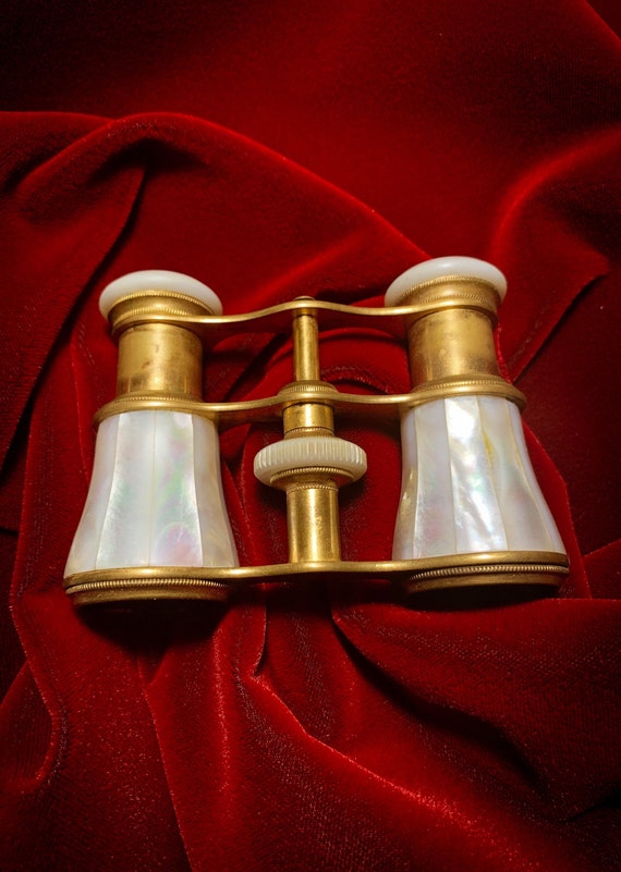 Antique Mother of Pearl Opera Glasses | (C. 1900-1