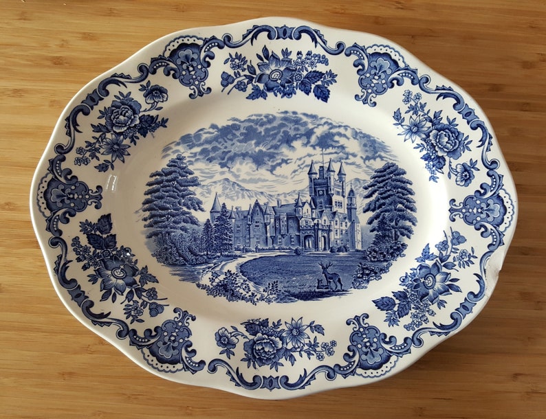 Royal Homes of Britain Tunstall Enoch Wedgwood LTD large serving plate