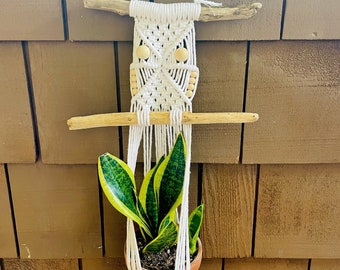 Plant Hangers, Macrame Plant Hanger, Plant Pot Hangers, Plant Decor, Patio Decor, Boho Home Decor, Christmas Gifts, Owl Plant Hanger