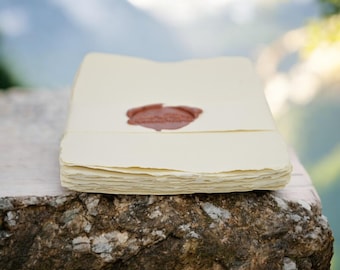 Handmade Cotton Rag Paper: Ivory Deckle Edge Card Stock (25 Sheets, 5x7", 200GSM)
