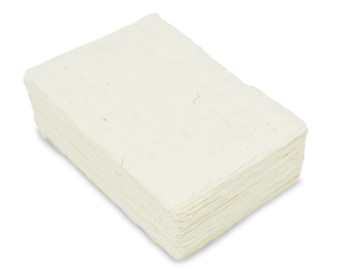 Papel Lokta hecho a mano: cartulina de 4x6 con bordes irregulares para papelería.