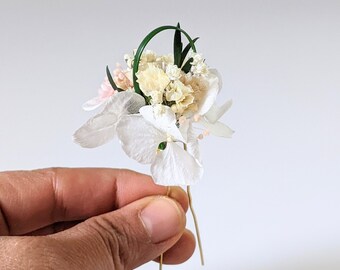 Epingle à cheveux ornée de fleurs séchées & fleurs stabilisées, Rafaela