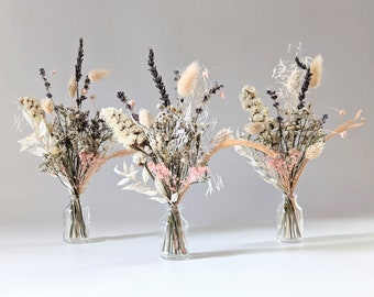 Mini bouquet of dried flowers for event table decoration, Rosae