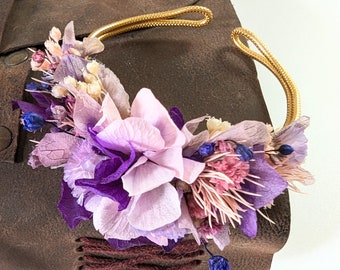Bracelet artisanal en fleurs stabilisées & séchées, Violette