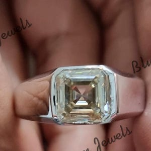 Asscher Cut Canary CZ Sterling Silver Men&#39;s Signet Ring