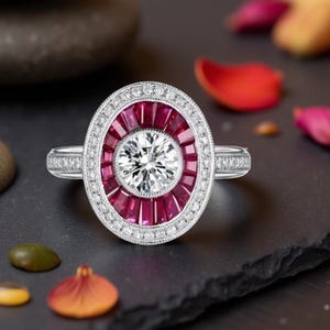 Bague de fiançailles en rubis art déco pour femme, bague cible ronde en moissanite pour elle, bague de mariage halo de style vintage, cadeau d'anniversaire,
