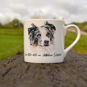 Australian Shepherd Tasse - Bone China Tee/Kaffee Geschenk für Hundeliebhaber - Auch als Geschenkset mit Glasuntersetzer