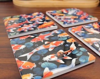 Ensemble de 4 sous-verres carrés en céramique à motif de carpes koï - Décoration intérieure et cadeaux - Disponible avec support