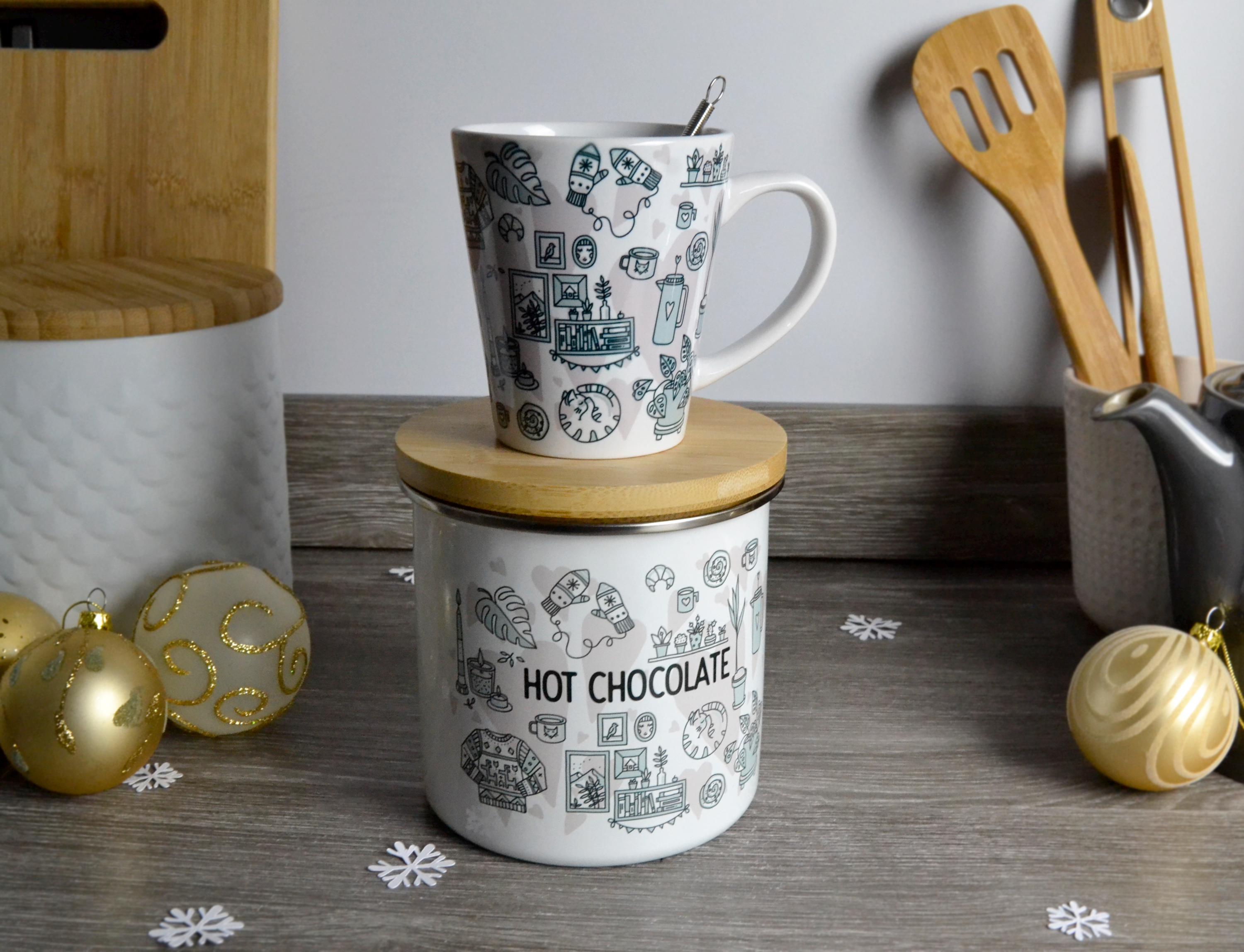 Mr. Wonderful Set Regalo Cioccolata Calda: Tazza 30cl Con Frusta, Spatola E Stencil - Messaggio Natalizio