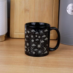 Suns & Moons Keramikbecher - Schwarzer Tee / Kaffeetasse Geschenk