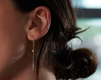 10 kt gouden oorinsteker, oorbellen met ketting, lange oorbellen met inrijger, doortrekoorbellen, hangende oorbellen met inrijger CZ