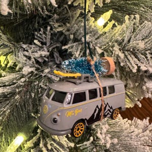 VWバス グレー クリスマスツリー クリスマスオーナメント ホットホイール お父さん/息子へのギフト 楽しいギフトアイデア ドライバー