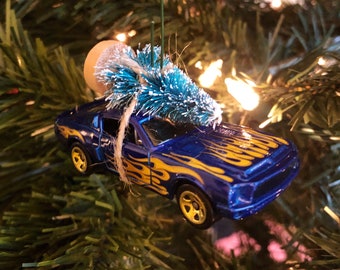 Ford Shelby GT500 Blue Carrying Christmas Tree Christmas Ornament Hot Wheel