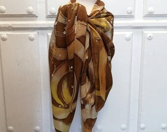 Silk shawl. natural hand painted.brown. handmade. ELEGANT EXCLUSIVE COMPLEMENT. unique piece. gift for her. wedding present. 110x110cm
