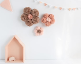 Pom Pom Daisy, Pom Pom Flower, PomPom Wall Hanging, Pink Baby Shelf Decor, Baby Girl Nursery Decor, Pink Flower Decor, Boho Nursery Ornament