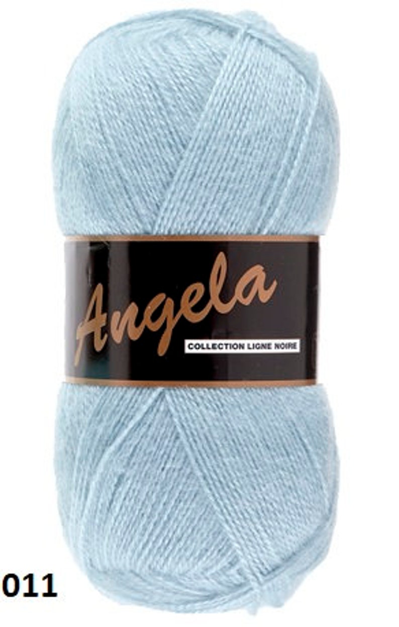 maxi pelote Angela 100gr,500 m, laine et acrylique ,douce et fine 011