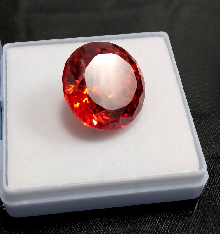 Red Zircon Gemstone 54 Carat Round Shape Red Zircon Faceted | Etsy