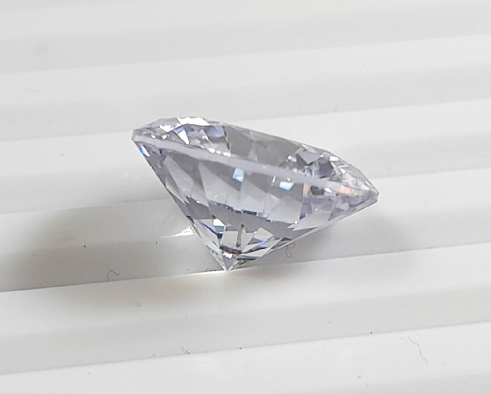 WHITE ZIRCON GEMSTONE 20 Carat Top Quality Zircon Gemstone Etsy