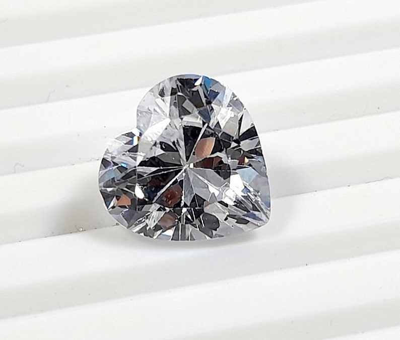 WHITE ZIRCON GEMSTONE 10 Carat Top Quality Zircon Gemstone Etsy