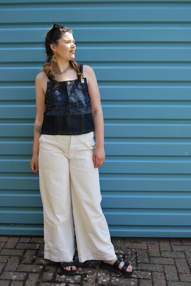 Denim Pinafore vest image 4