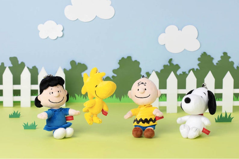 Snoopy the Peanuts keyring 4 types AirPods keychain keyring