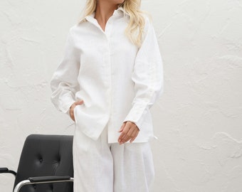 Women's linen suit