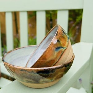 Set of 2 dip bowls