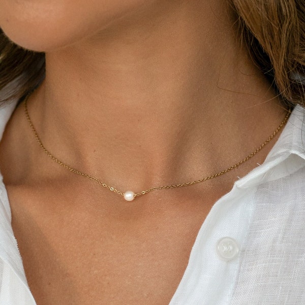 Simple Pearl Necklace for Everyday | Dainty Pearl Necklace Gold Silver Minimalist Jewelry • Bridesmaids Gifts • Gift for Mom for Christmas