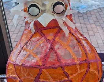 Luz nocturna de pájaro naranja y azul