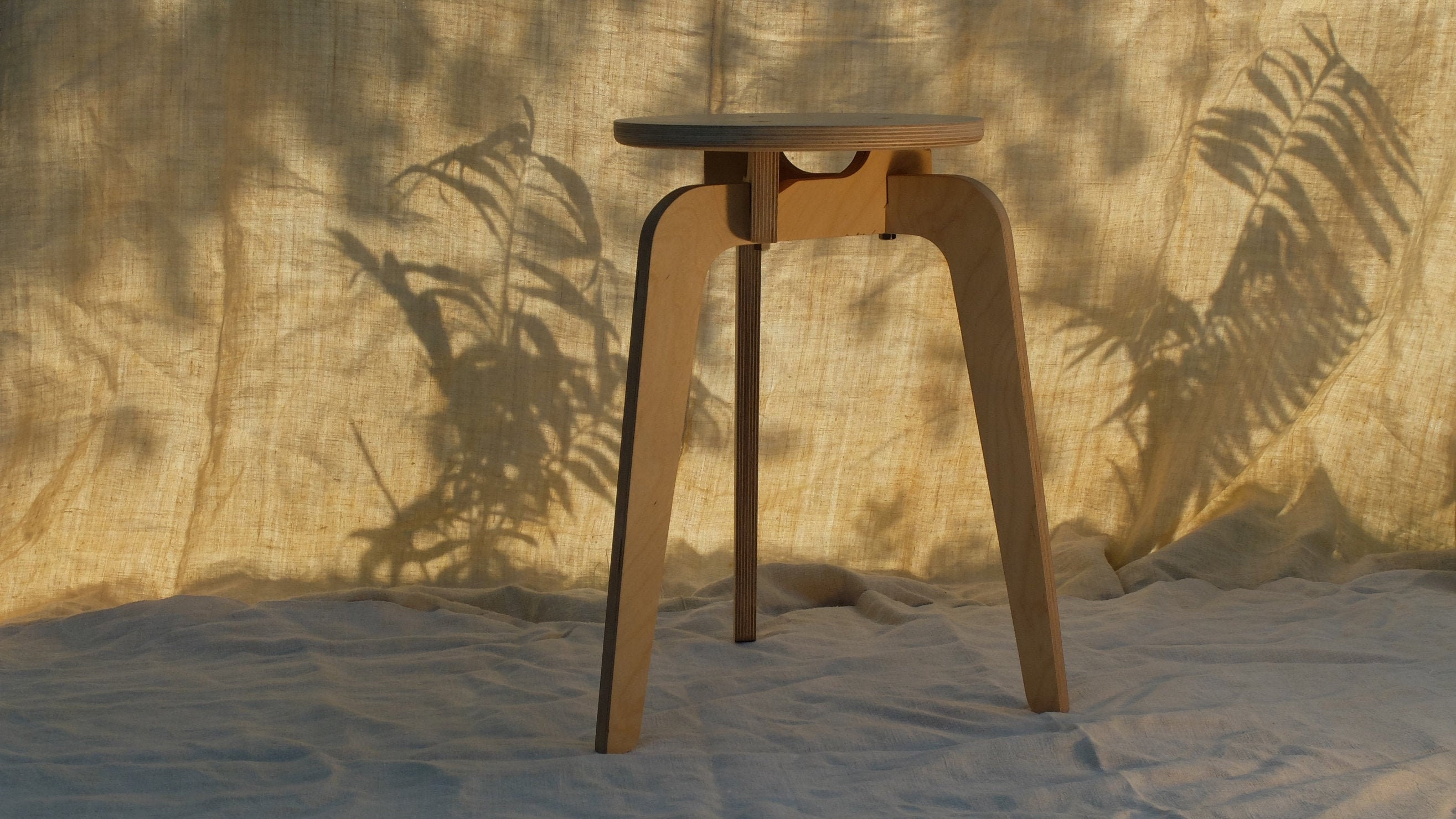 Tabouret Tripode