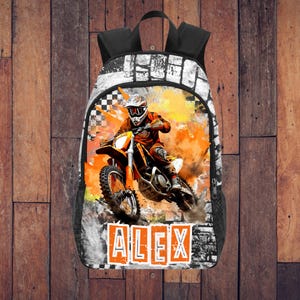 Sac à dos de motocross orange pour garçon personnalisé avec son nom, Sacs à dos de motocross personnalisés pour garçons, Cadeaux sport automobile pour enfants, Sacs de motocross