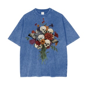Oversized Skull And Flowers Shirt for Women And Men, Stone Wash Floral Skull  T-Shirt, Unisex Oversize Tee With Skeletons and Roses, Goth