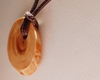 Yew slice pendant natural wooden necklace