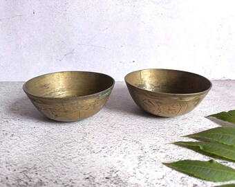 Pair of Vintage Chinese Oriental Hand Etched Brass Nesting Bowl