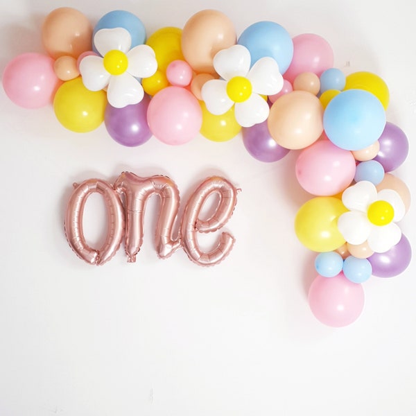 Boho Flower Balloon Garland, Daisy Birthday Decorations, Flower Theme Birthday, Daisy First Birthday Decorations, Flower Power Birthday